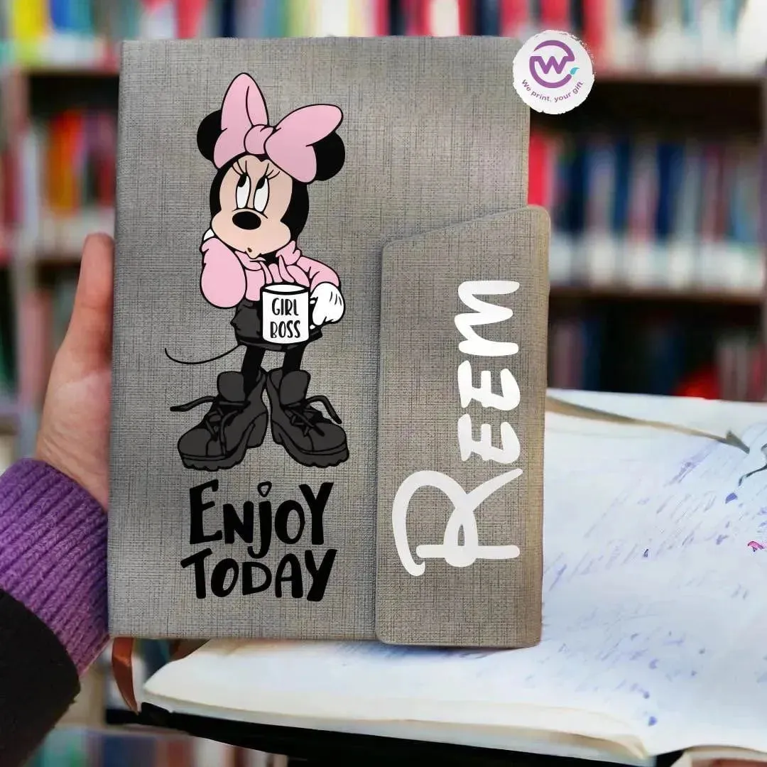 Notebook with magnetic closure-Disney