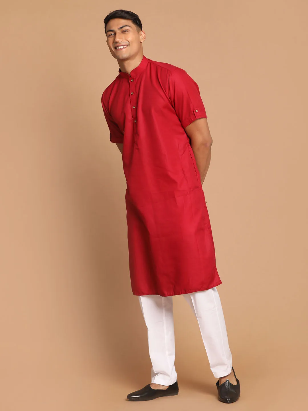 VASTRAMAY Men's Maroon Kurta with White Pyjama